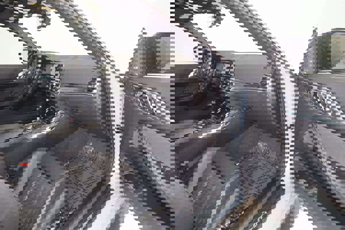 Used 2021 BMW M4 Coupe w/ Executive Package RWD image 64