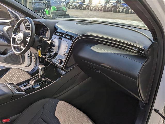 Used 2024 Hyundai Santa Cruz SE FWD image 18