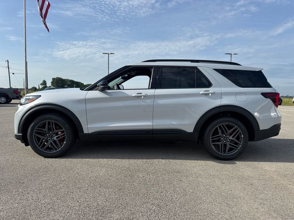 New 2026 Ford Explorer ST w/ Sun And Sound Package AWD/4WD image 3