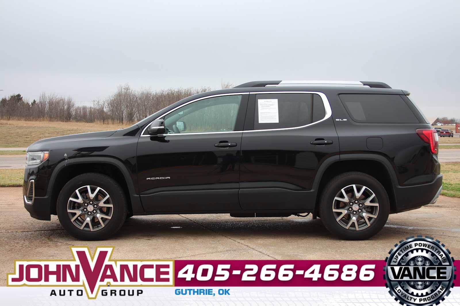 Used 2023 GMC Acadia SLE w/ Driver Convenience Package image 5
