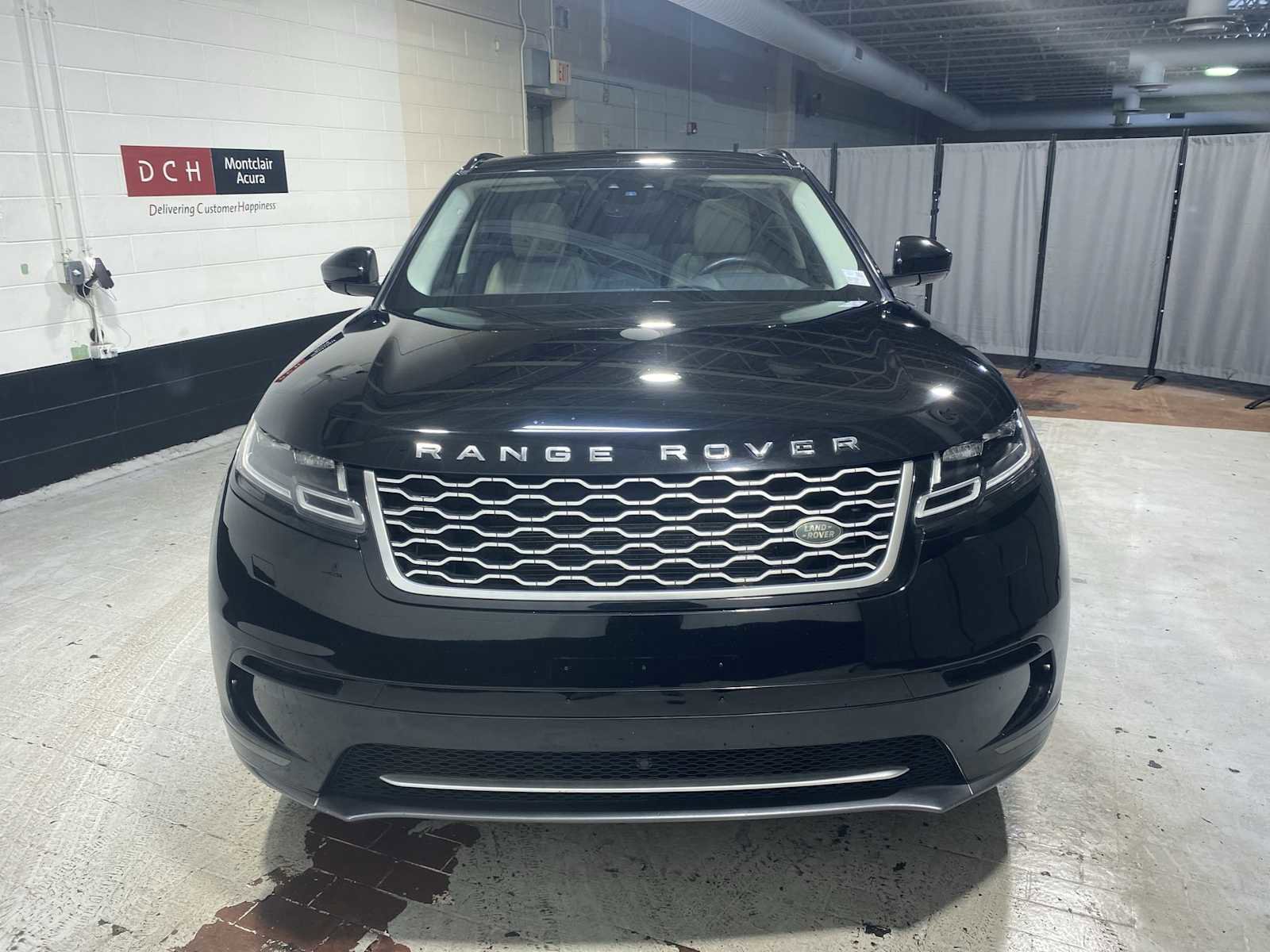 Used 2018 Land Rover Range Rover Velar S image 6