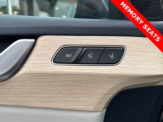 Used 2024 Hyundai Palisade Limited image 17