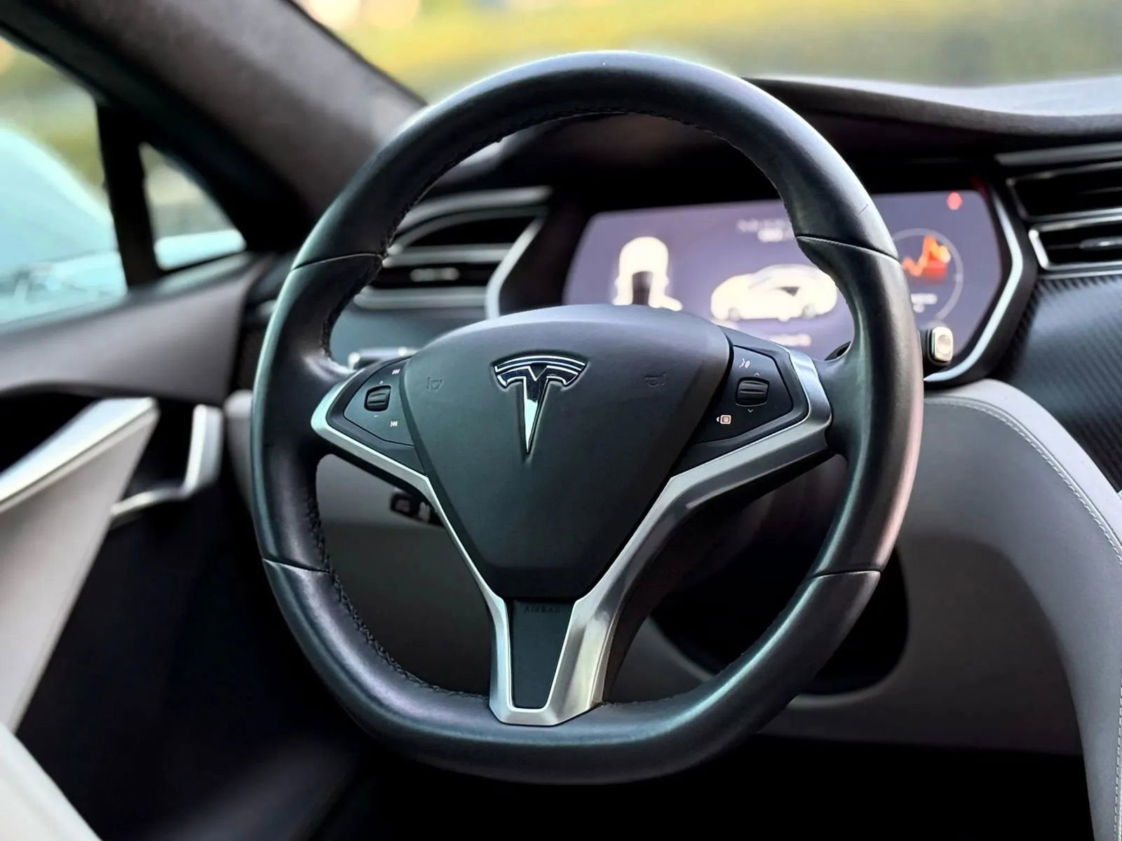 Used 2016 Tesla Model S 90D image 15