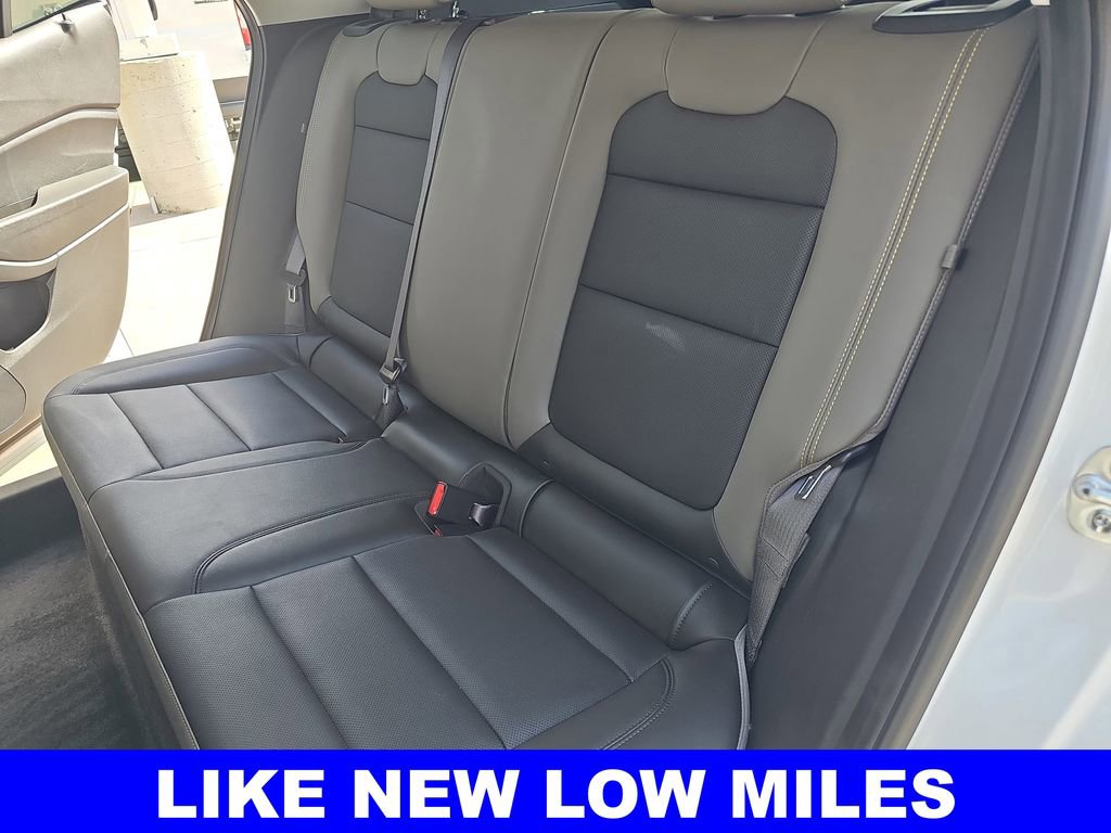 Used 2025 Chevrolet Trax ACTIV w/ Driver Confidence Package image 13