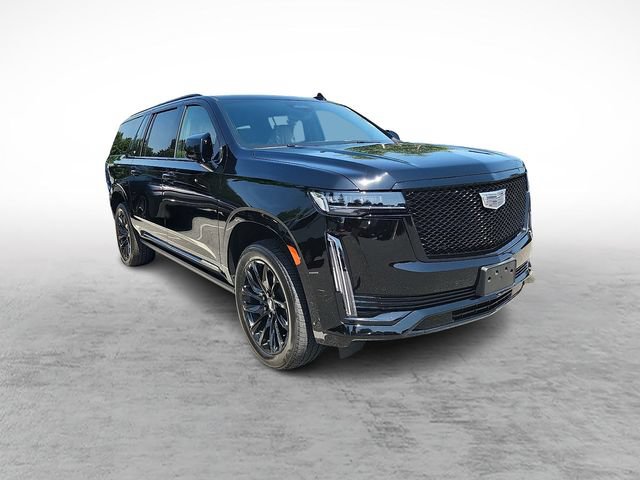 Certified 2024 Cadillac Escalade ESV Sport w/ LPO, ONYX Package AWD/4WD image 3