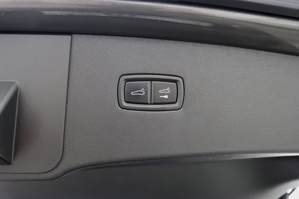 Used 2024 Porsche Cayenne S AWD/4WD image 37