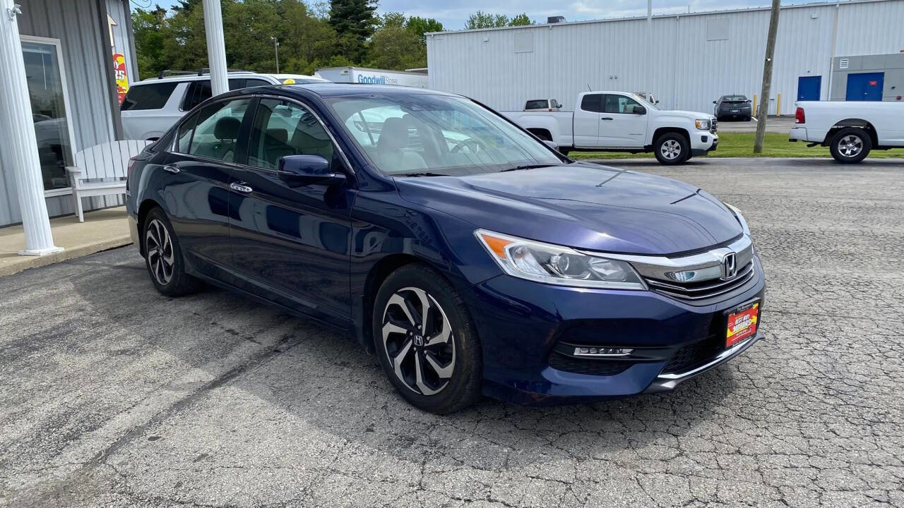 Used 2017 Honda Accord EX image 7