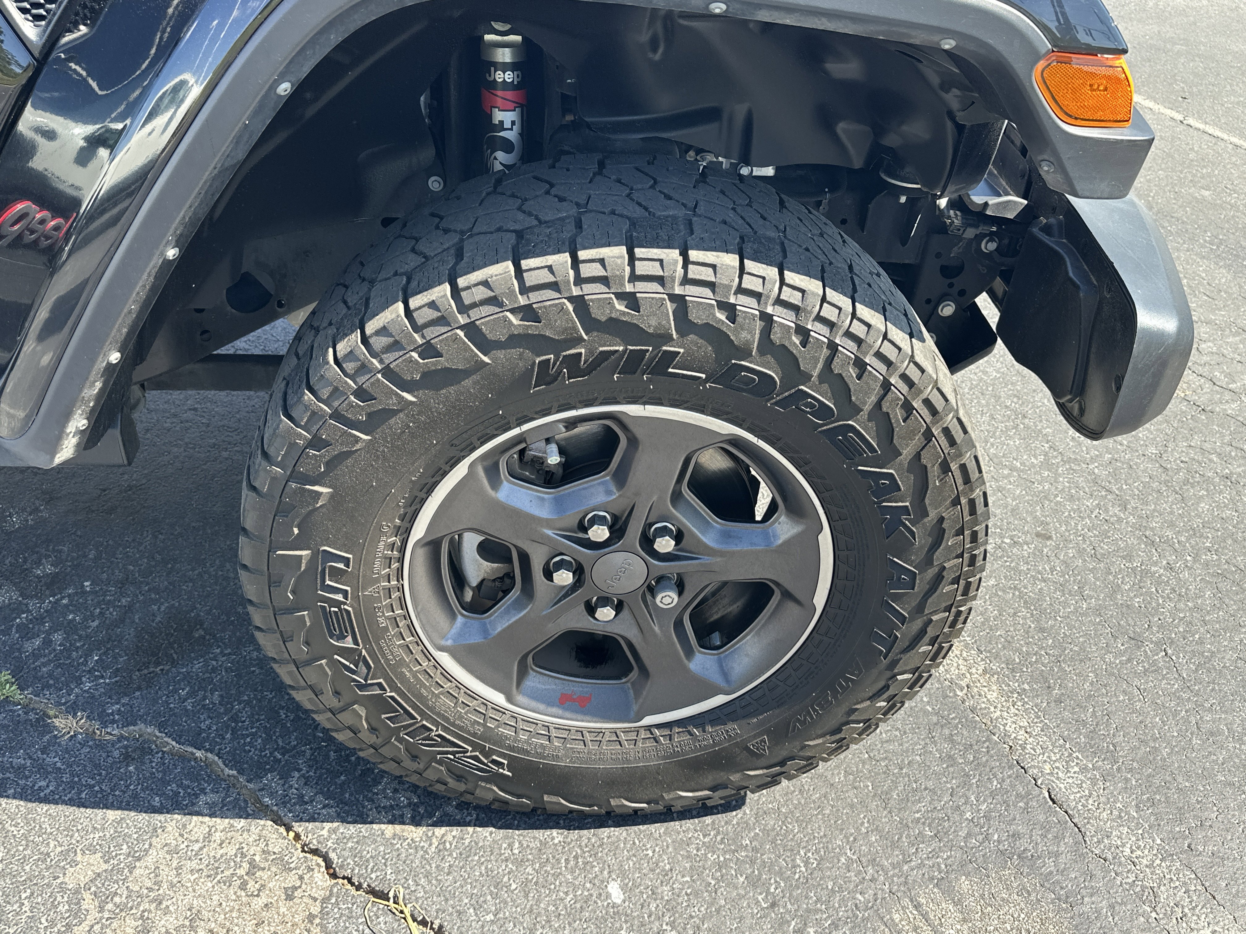 Used 2022 Jeep Gladiator Rubicon AWD/4WD image 16