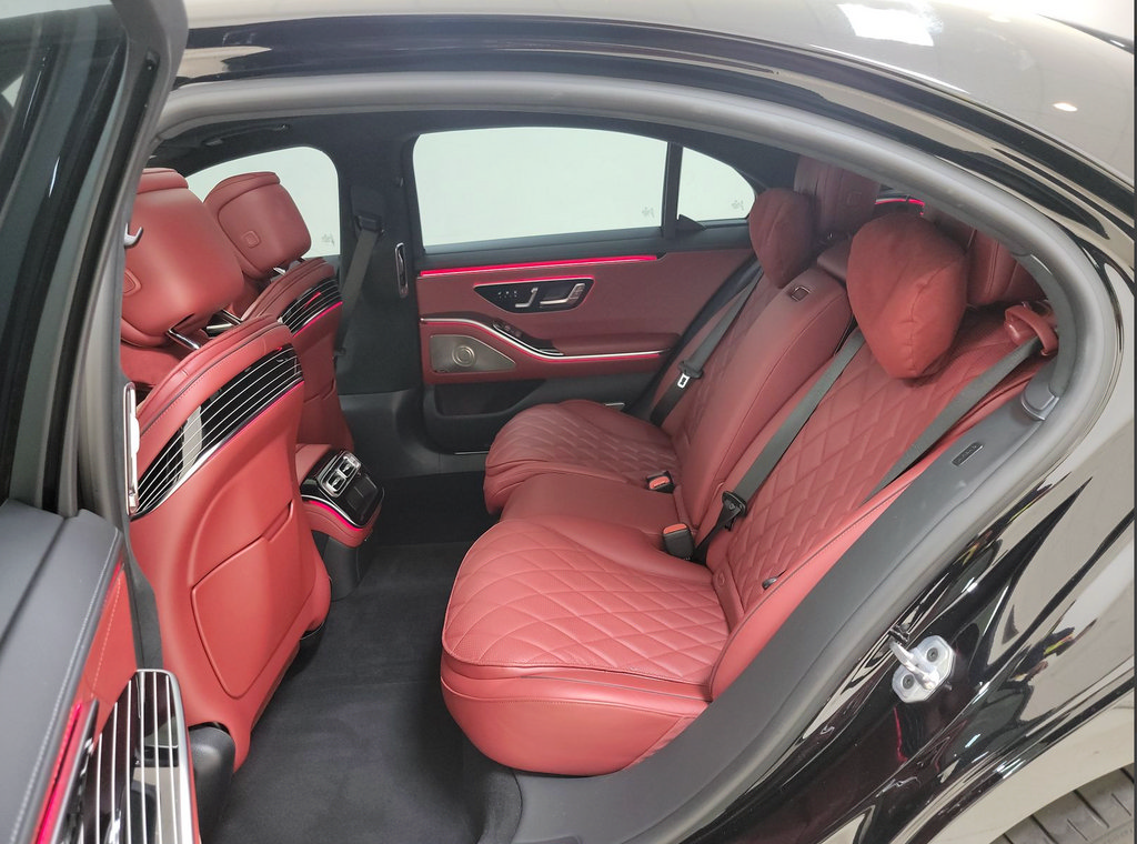Used 2024 Mercedes-Benz S 580 4MATIC Sedan image 10