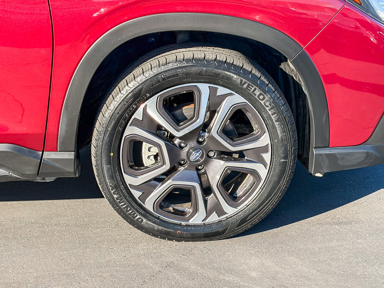 Used 2023 Subaru Ascent Limited w/ Technology Package image 9