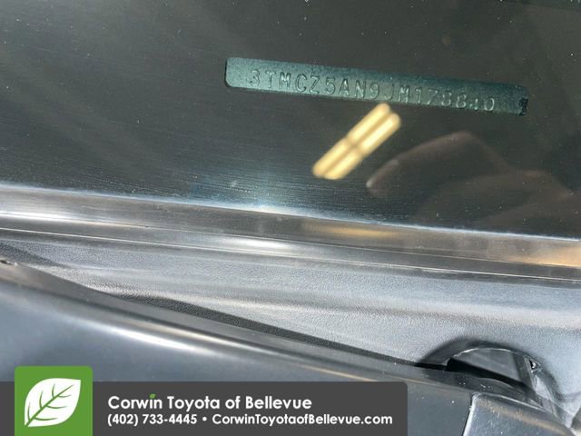 Used 2018 Toyota Tacoma TRD Sport image 28