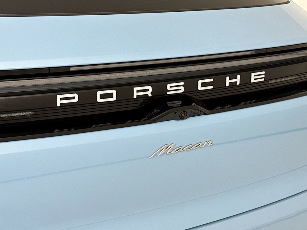 New 2026 Porsche Macan Electric image 35