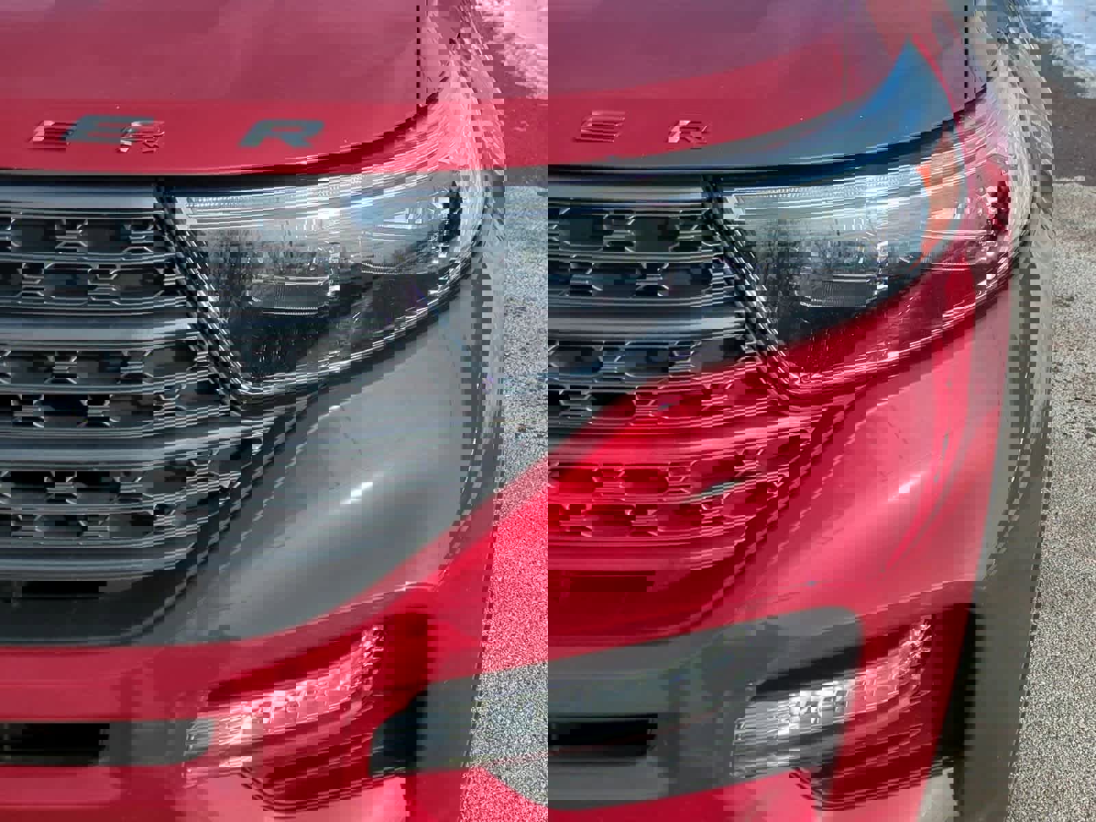 Used 2021 Ford Explorer XLT w/ Equipment Group 202A image 11