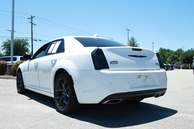 Used 2021 Chrysler 300 S RWD image 8