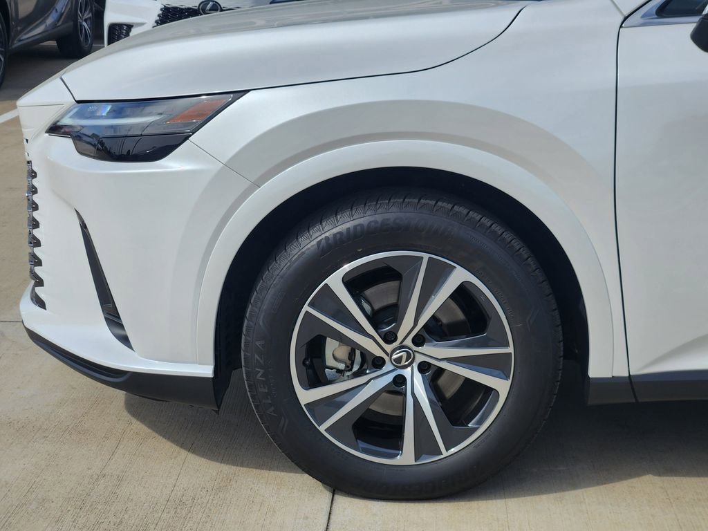 Used 2025 Lexus RX 350 Premium w/ Accessory Package (Z1) image 8