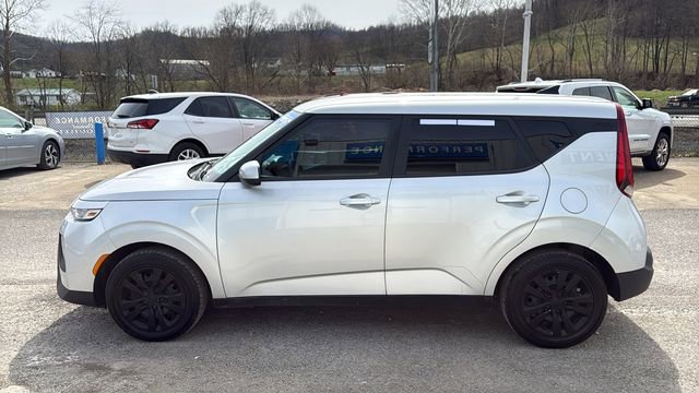 Used 2021 Kia Soul LX FWD image 11