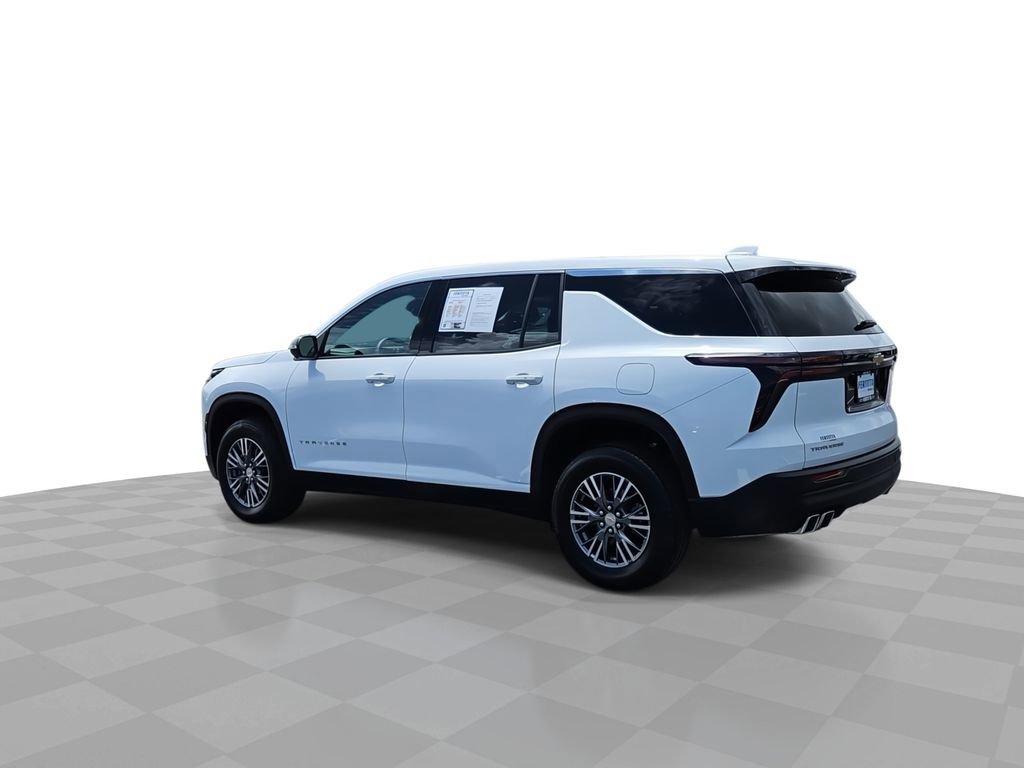 Certified 2024 Chevrolet Traverse LS w/ LPO, Floor Liner Package FWD image 6