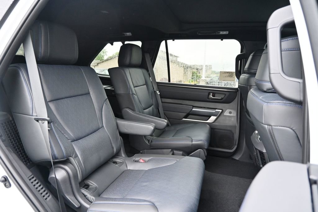 New 2026 Toyota Sequoia Platinum AWD/4WD image 19