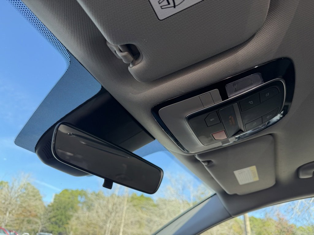 Used 2023 Hyundai Santa Fe SEL image 28