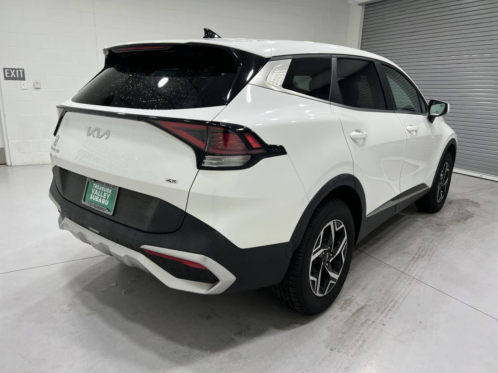 Used 2023 Kia Sportage LX AWD/4WD image 8