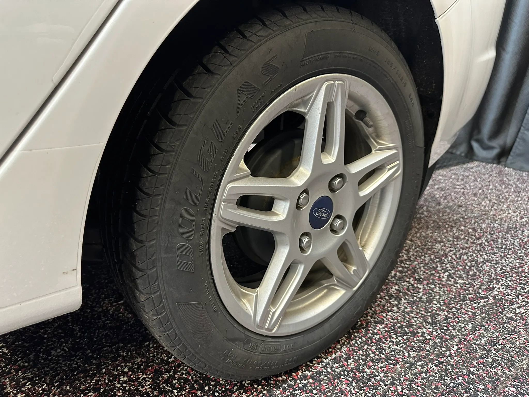 Used 2017 Ford Fiesta SE image 22