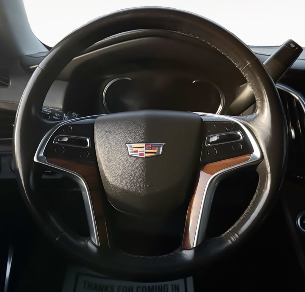 Used 2020 Cadillac Escalade ESV 4WD image 17