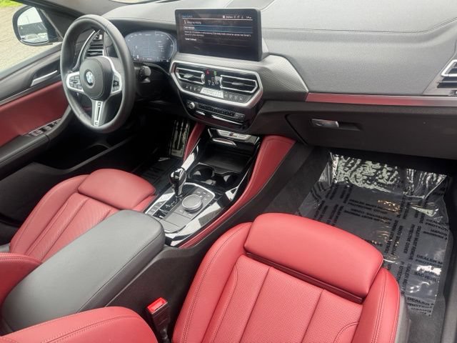 Certified 2025 BMW X4 M40i w/ Premium Package AWD/4WD image 30