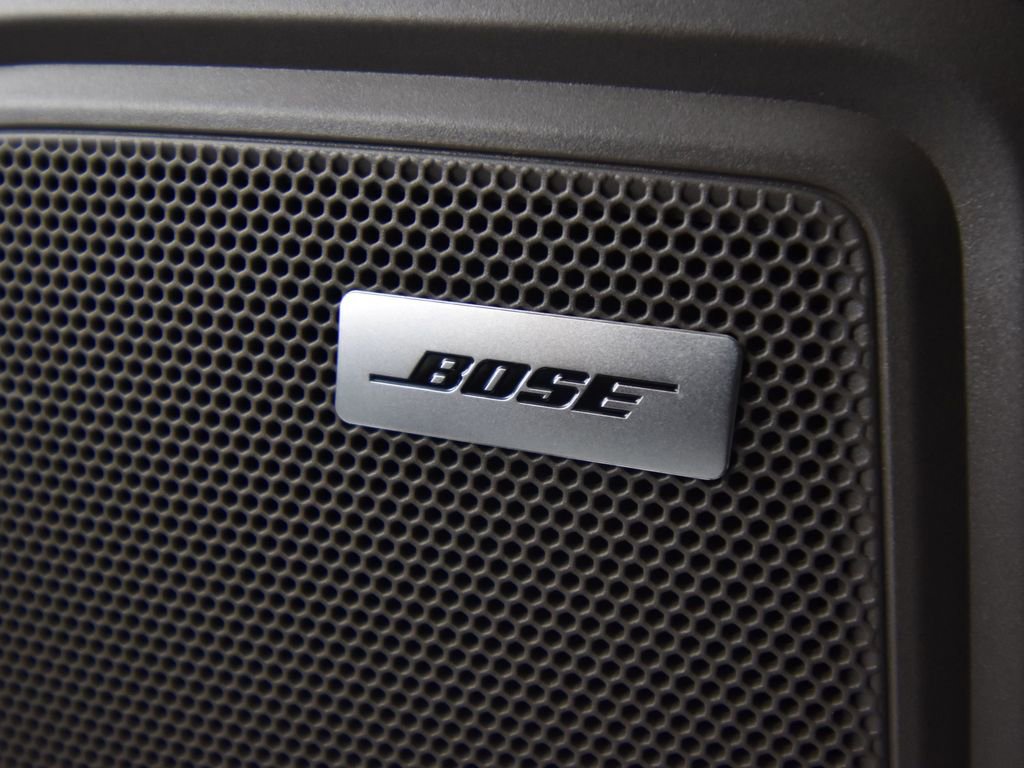 Used 2025 Porsche Macan image 27