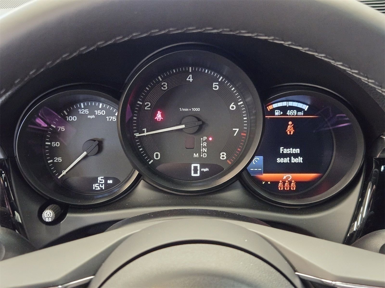 Used 2025 Porsche Macan Base image 19