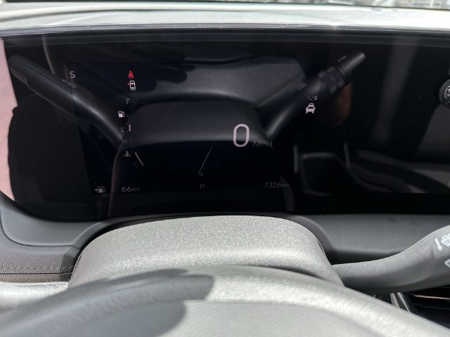 Used 2025 Buick Encore GX Preferred FWD image 23