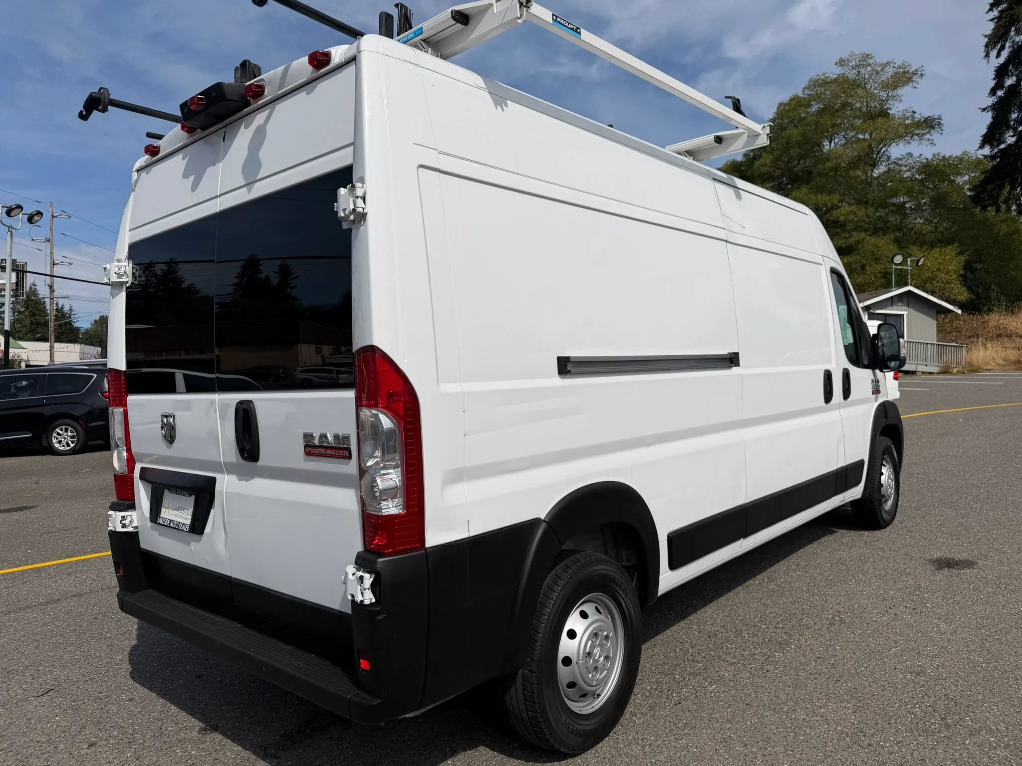 Used 2021 RAM ProMaster 2500 FWD image 6