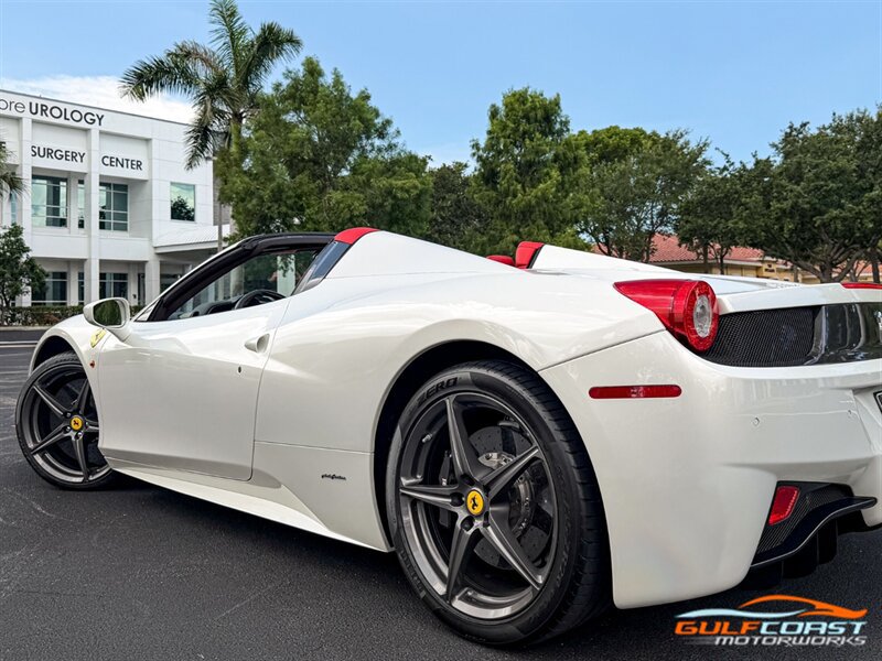 Used 2014 Ferrari 458 Spider RWD image 44