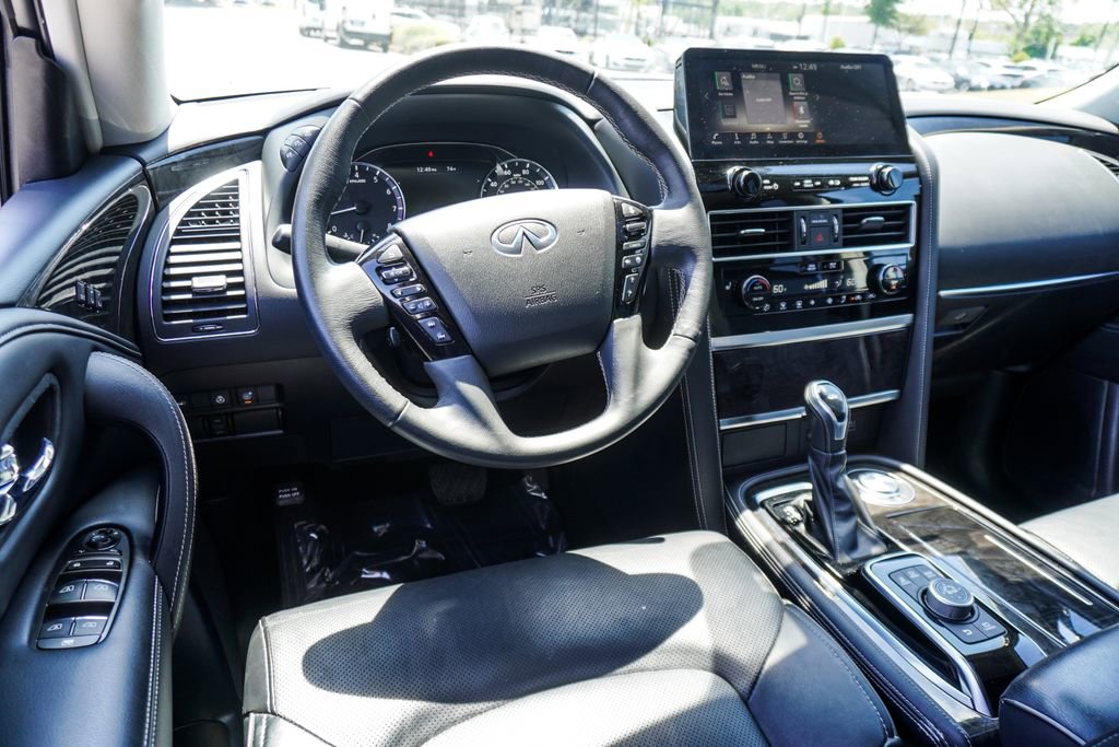 Used 2023 INFINITI QX80 Luxe w/ Cargo Package RWD image 13