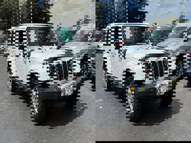 Used 2013 Jeep Wrangler Unlimited Sahara w/ Connectivity Group
