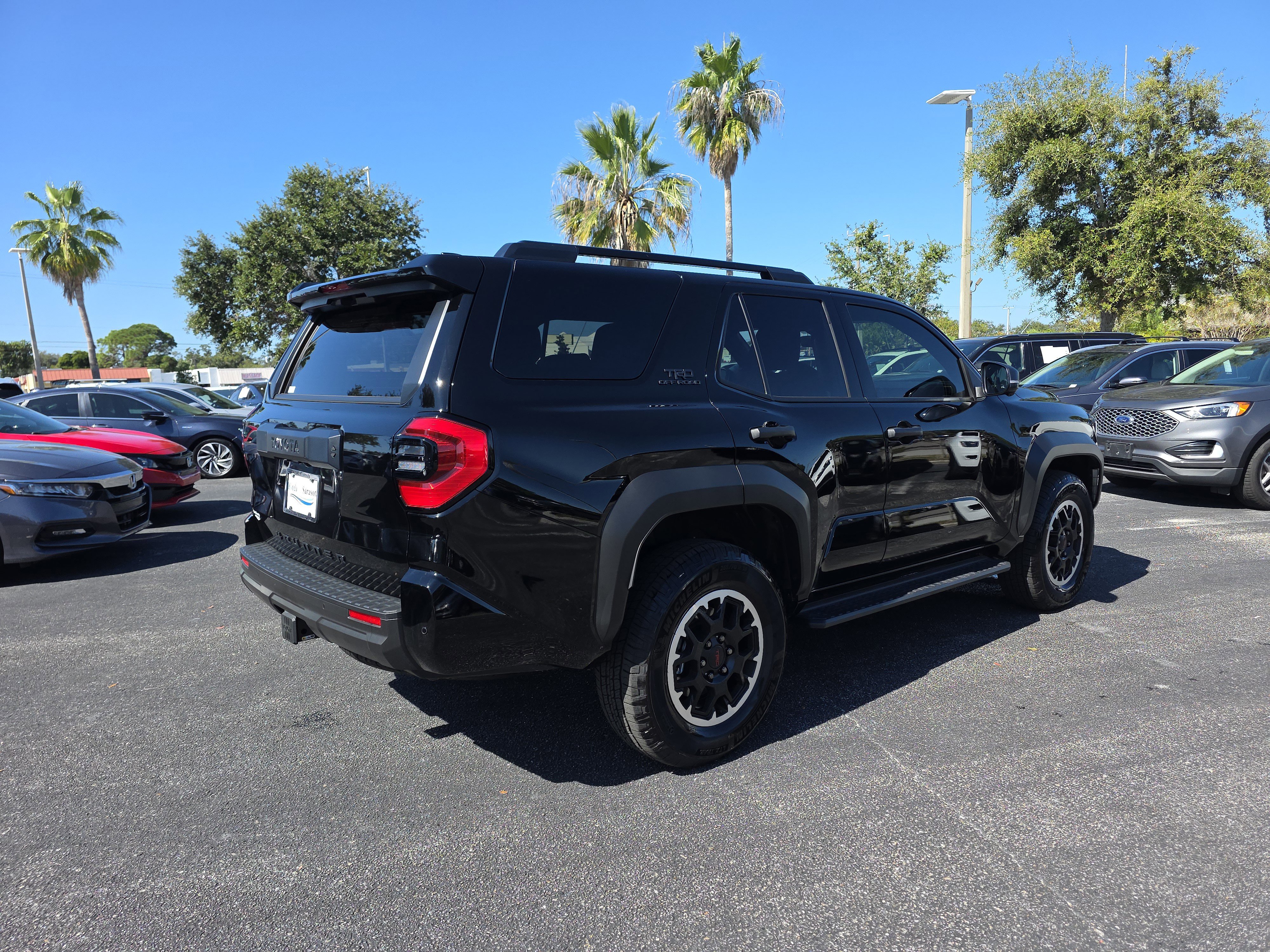 Used 2025 Toyota 4Runner Limited image 6