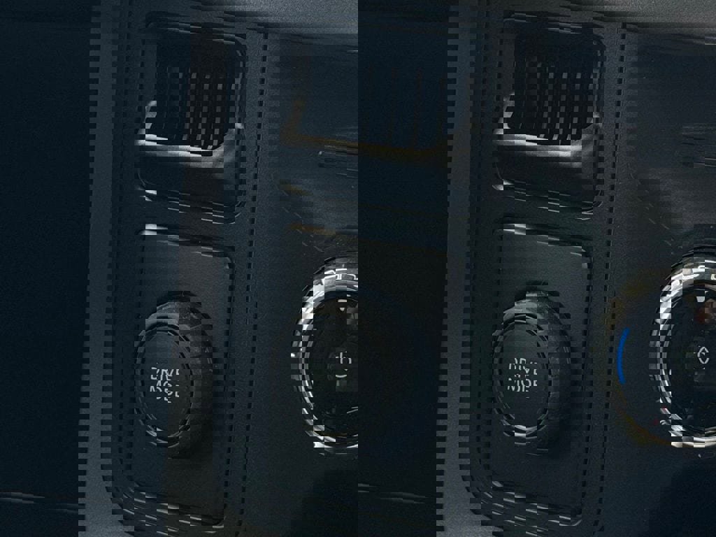 New 2026 Ford F150 XLT w/ Equipment Group 302A MID image 52