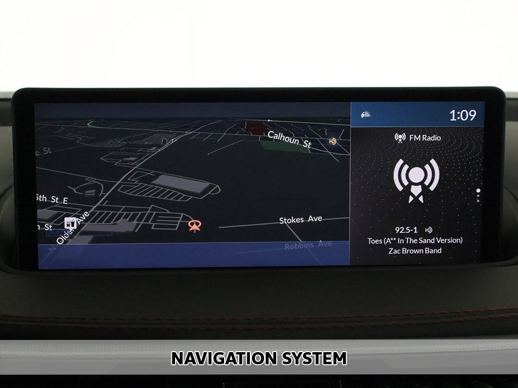 Used 2023 Acura MDX A-Spec image 3