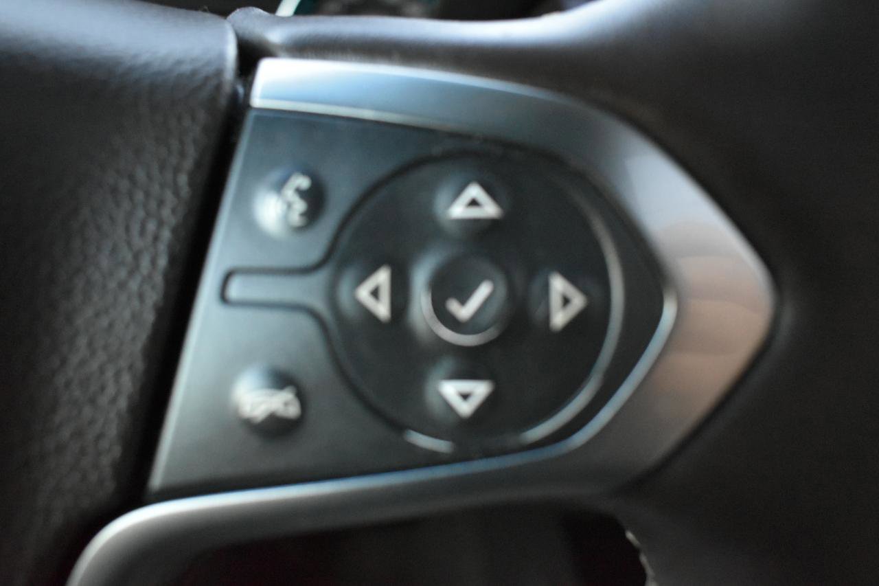 Used 2015 Chevrolet Suburban LTZ image 16