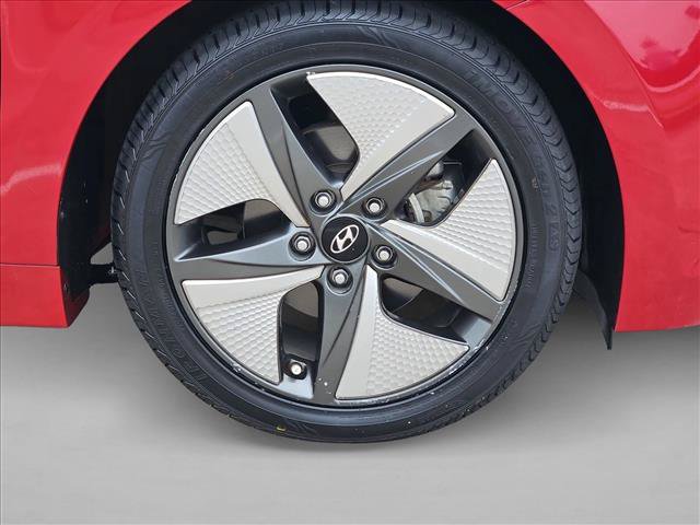 Used 2020 Hyundai Ioniq SEL FWD image 23