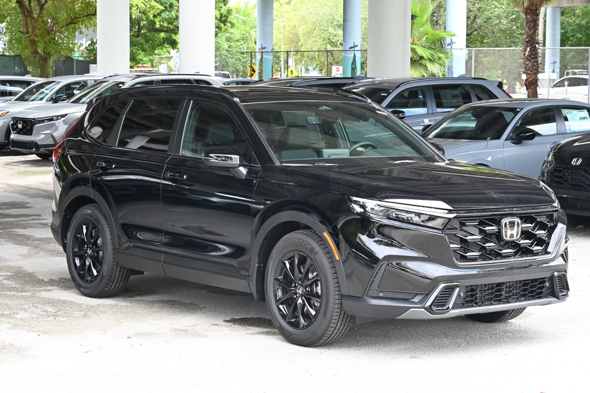 New 2026 Honda CR-V Sport video 3