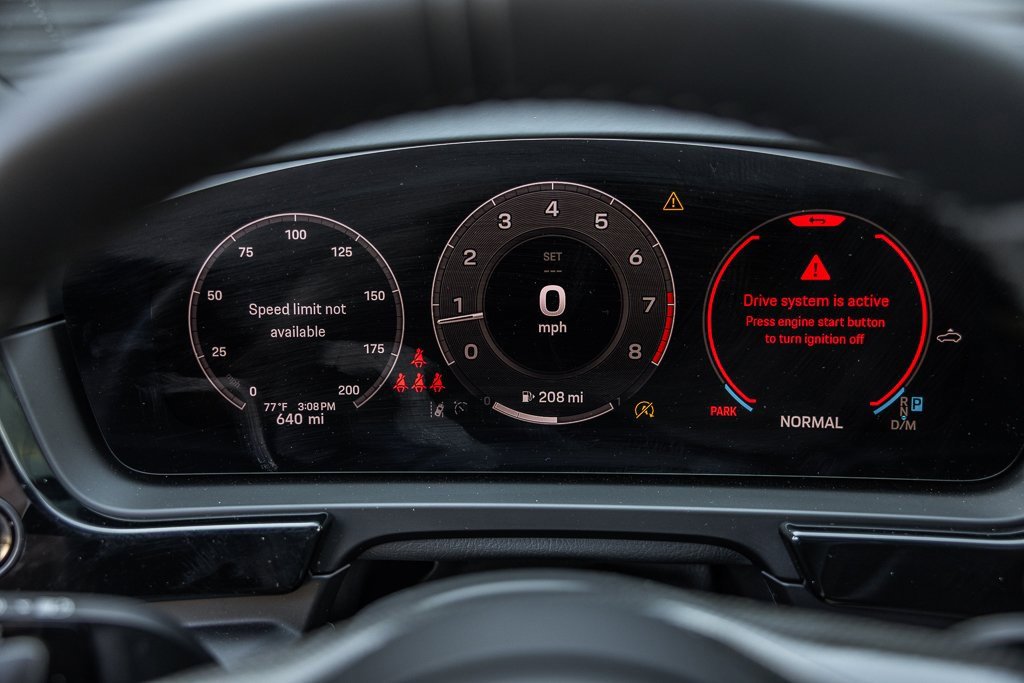 Certified 2025 Porsche Cayenne GTS image 23