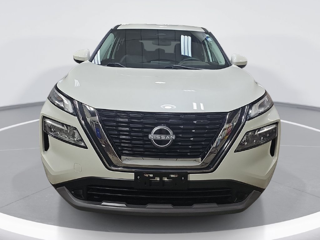 Used 2023 Nissan Rogue SV AWD/4WD image 10