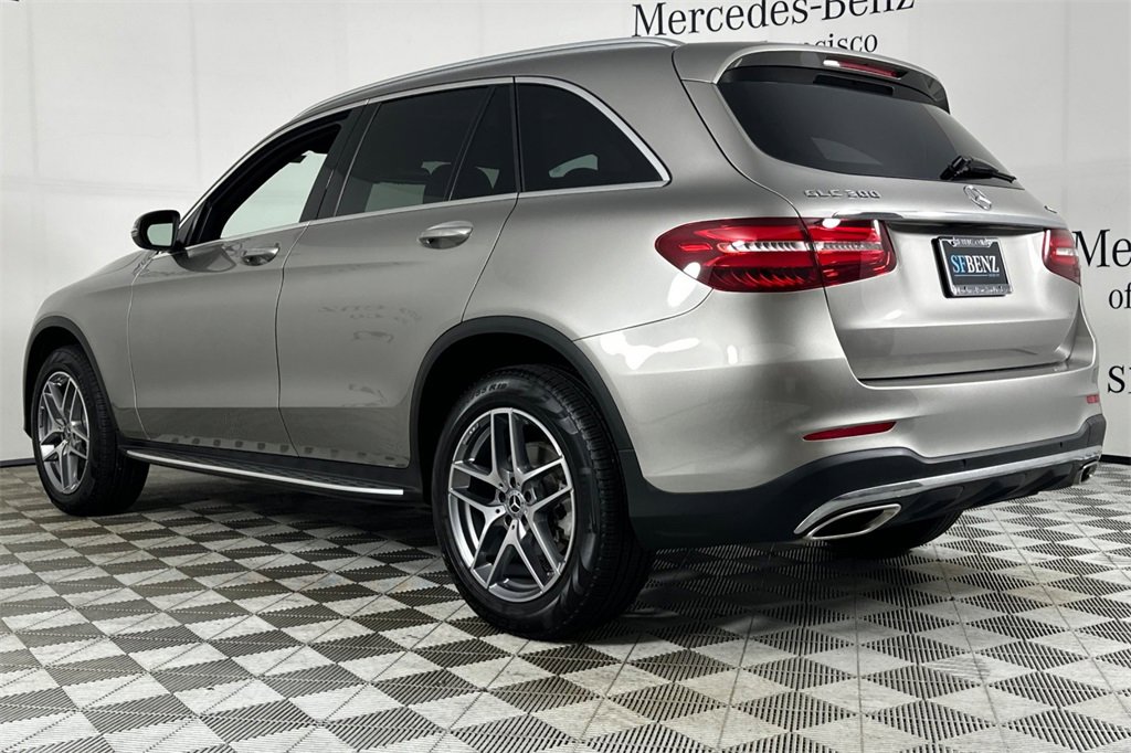 Used 2019 Mercedes-Benz GLC 300 4MATIC image 6