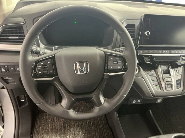 Certified 2026 Honda Odyssey EX-L image 17