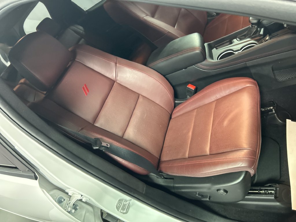 Used 2025 Dodge Durango GT AWD/4WD image 27