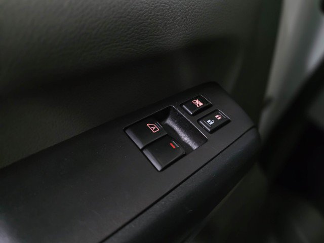 Used 2018 Nissan NV 2500 SV w/ Navigation Package image 26