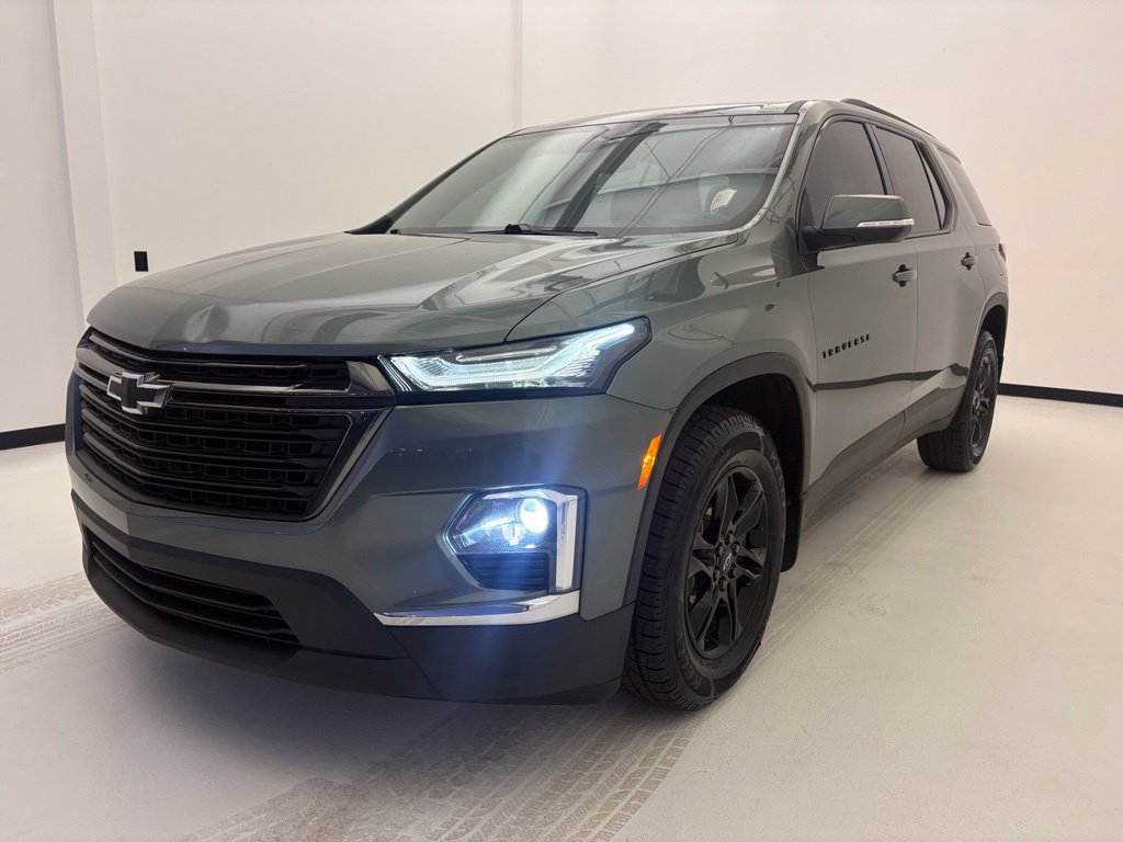 Used 2022 Chevrolet Traverse LT FWD image 15