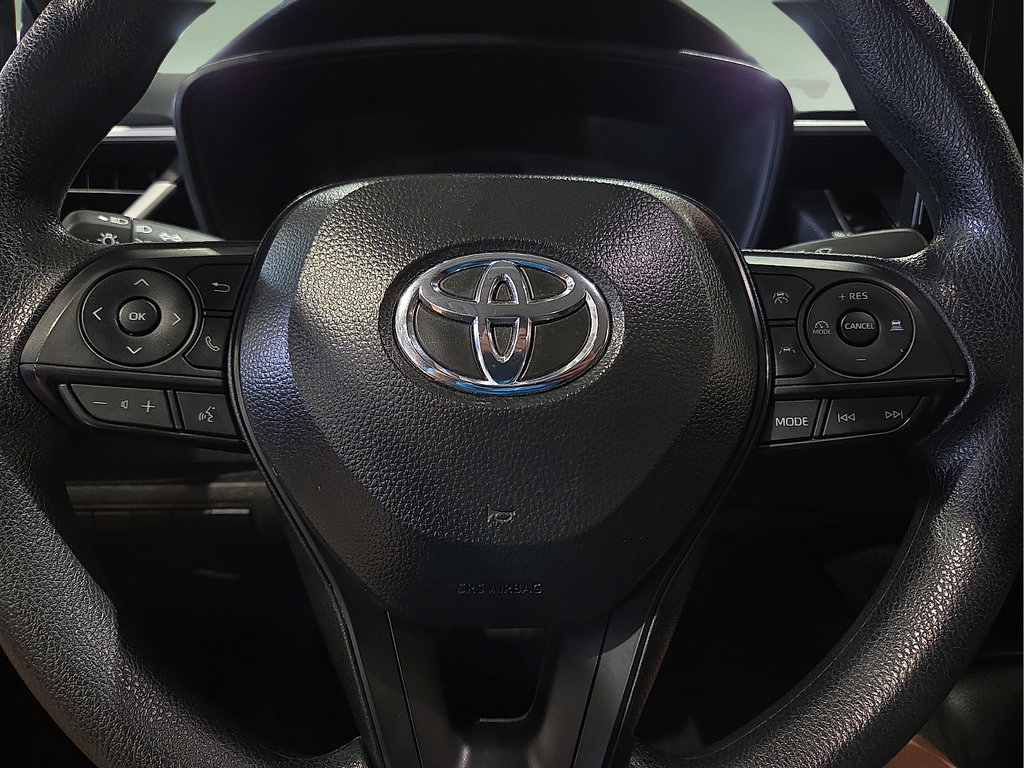 Certified 2025 Toyota Corolla LE FWD image 25
