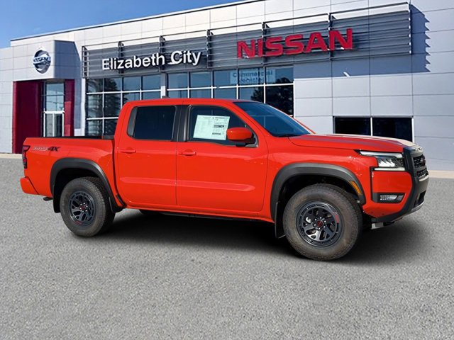 New 2025 Nissan Frontier PRO-4X w/ Interior Protection Package