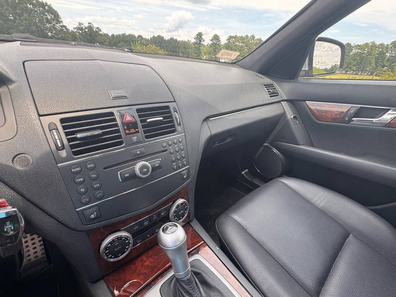 Used 2009 Mercedes-Benz C 300 Sport image 19